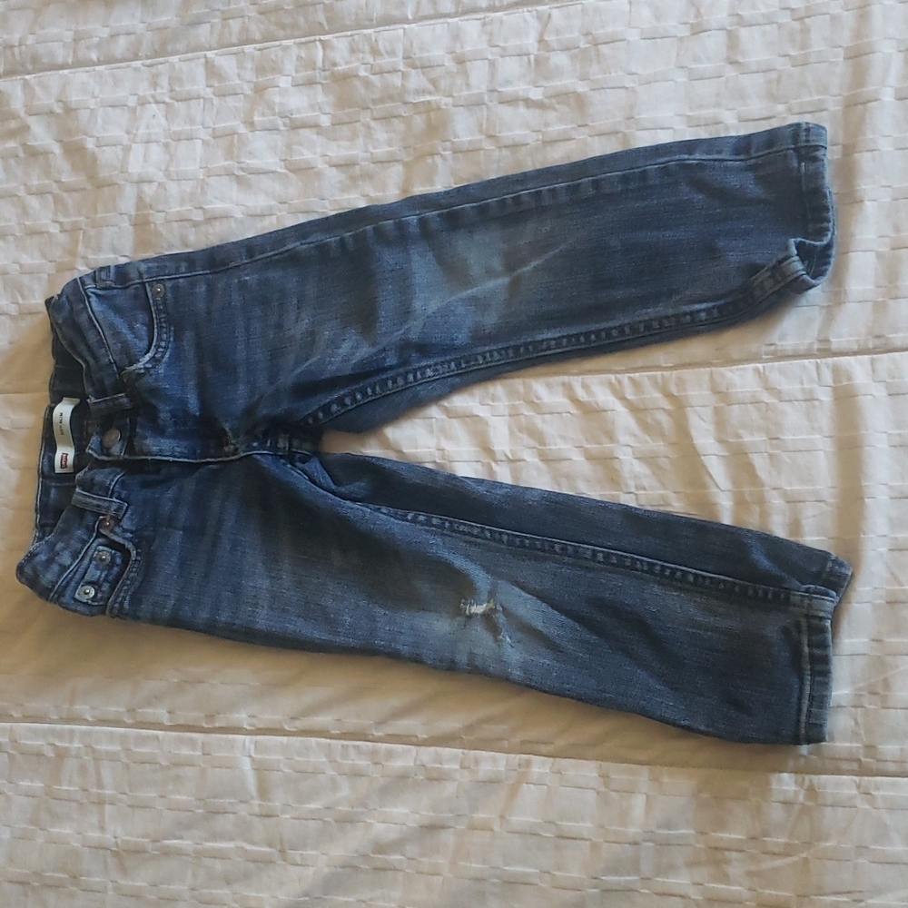 5 pair of 3T Jeans - Picture 3 of 13
